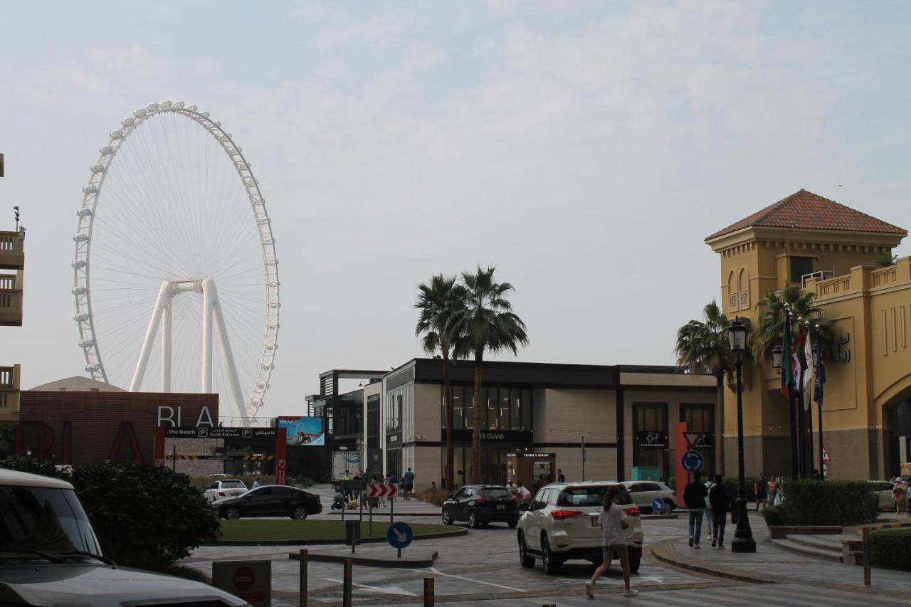 Newly Furnished One Bedroom Apartment Next To Metro & Beach In Marina Residence ドバイ エクステリア 写真